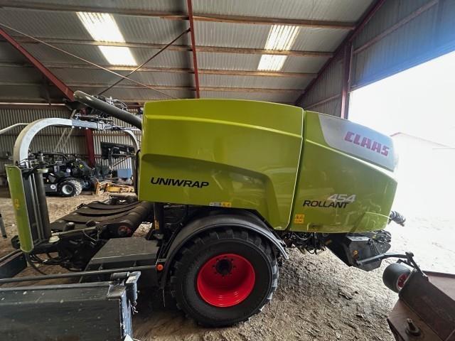 CLAAS ROLLANT 454 UNIWRAP Rundbalspressar