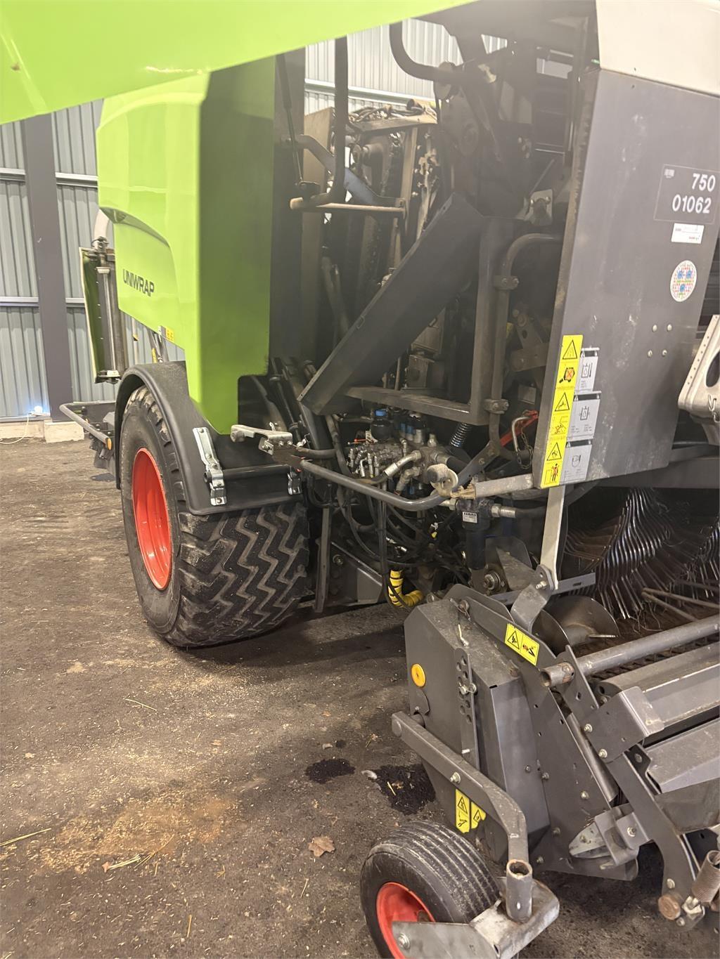 CLAAS ROLLANT 455 RC UNIWRAP Round balers