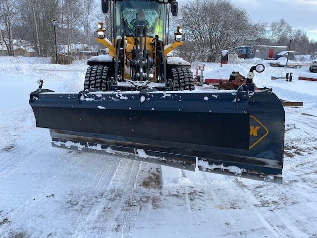 Drivex DB 3700 BM 24V Snöblad och plogar