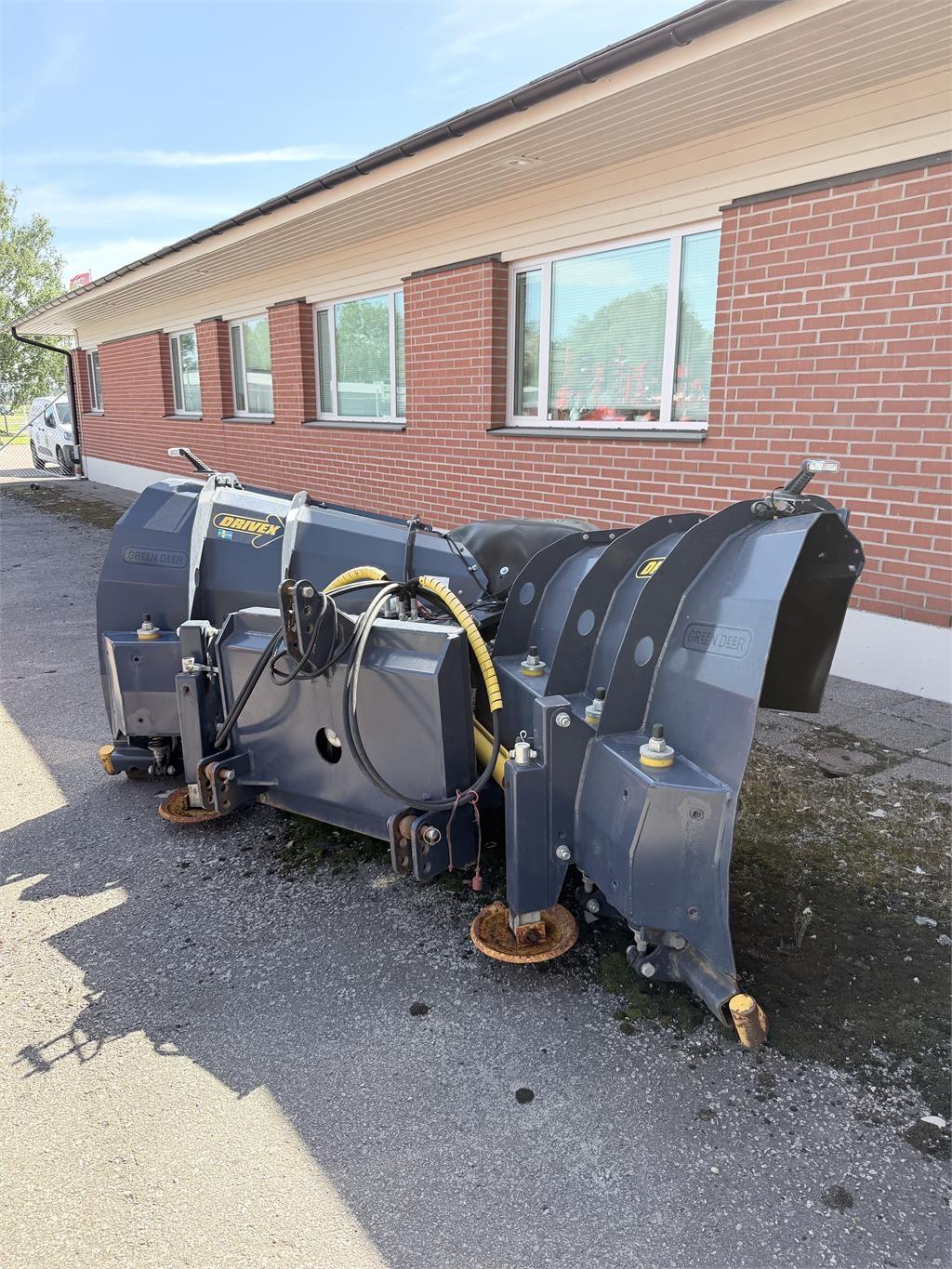 Drivex VB320-3P/BM Snow blades and plows