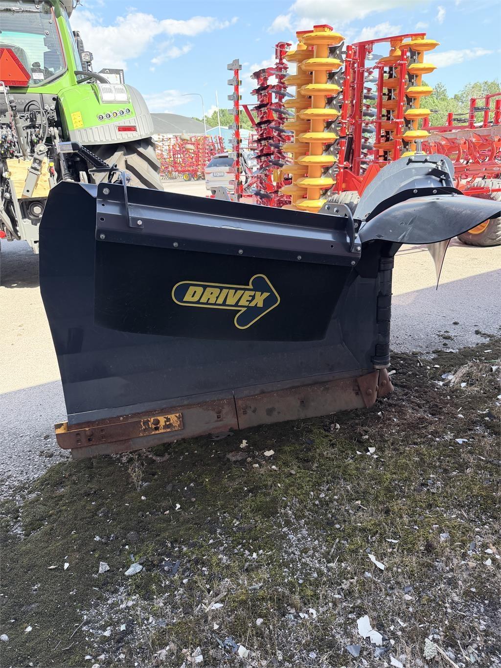 Drivex VB320-3P/BM Snow blades and plows