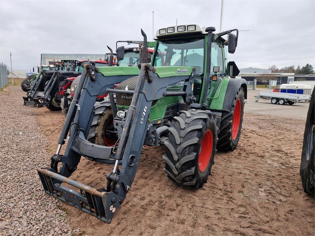 Fendt 312 VARIO Traktorer
