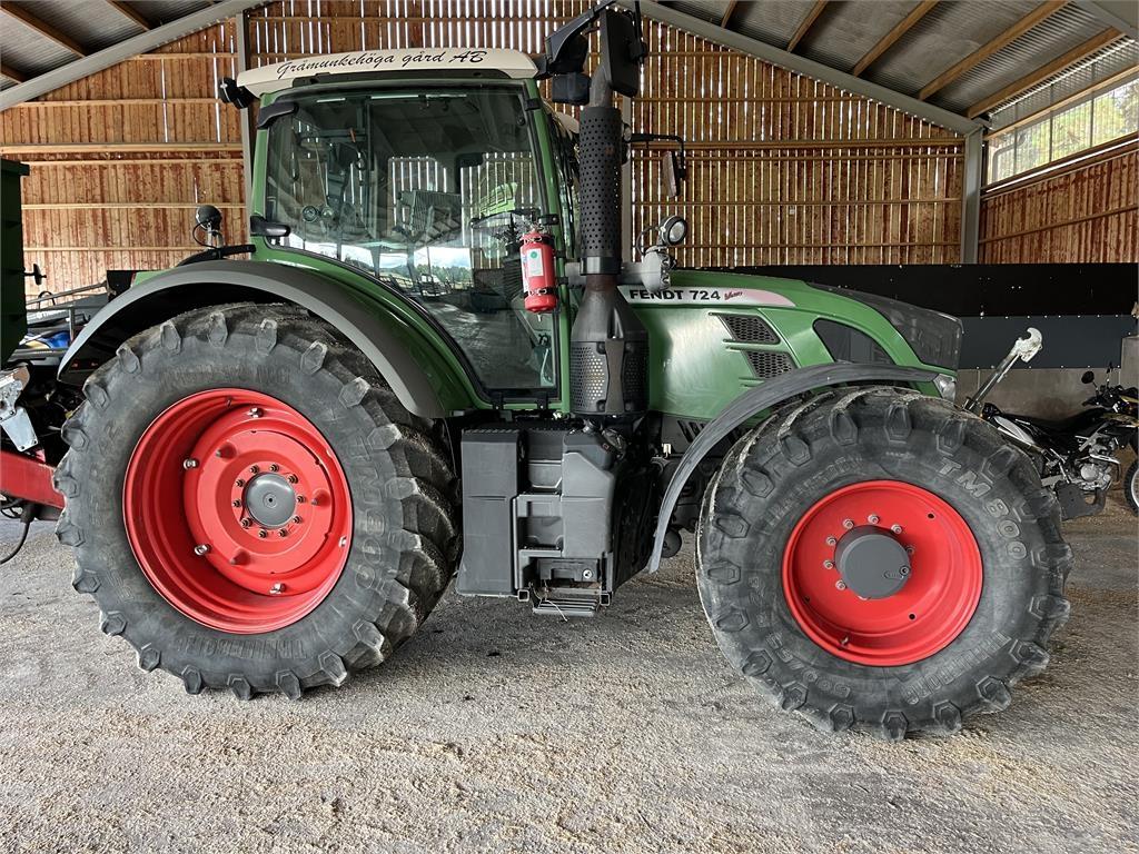 Fendt 724 VARIO SCR Traktorer