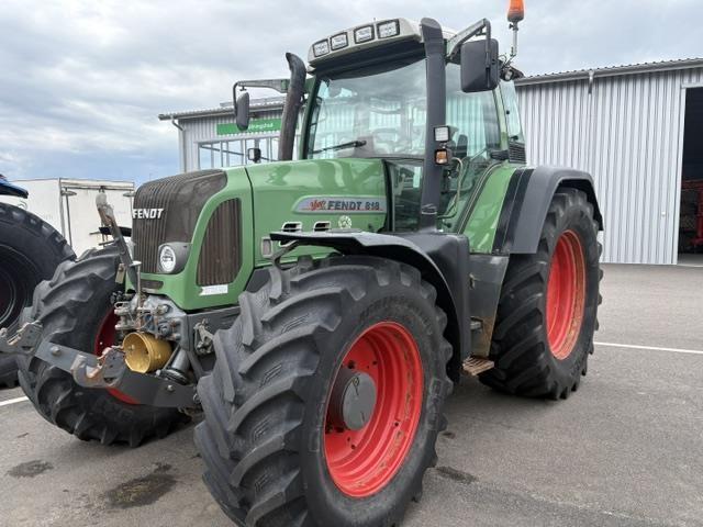 Fendt 818 VARIO Tractors