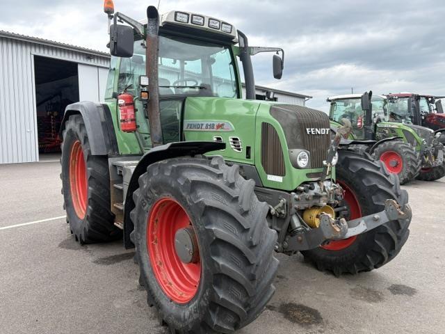 Fendt 818 VARIO Tractors