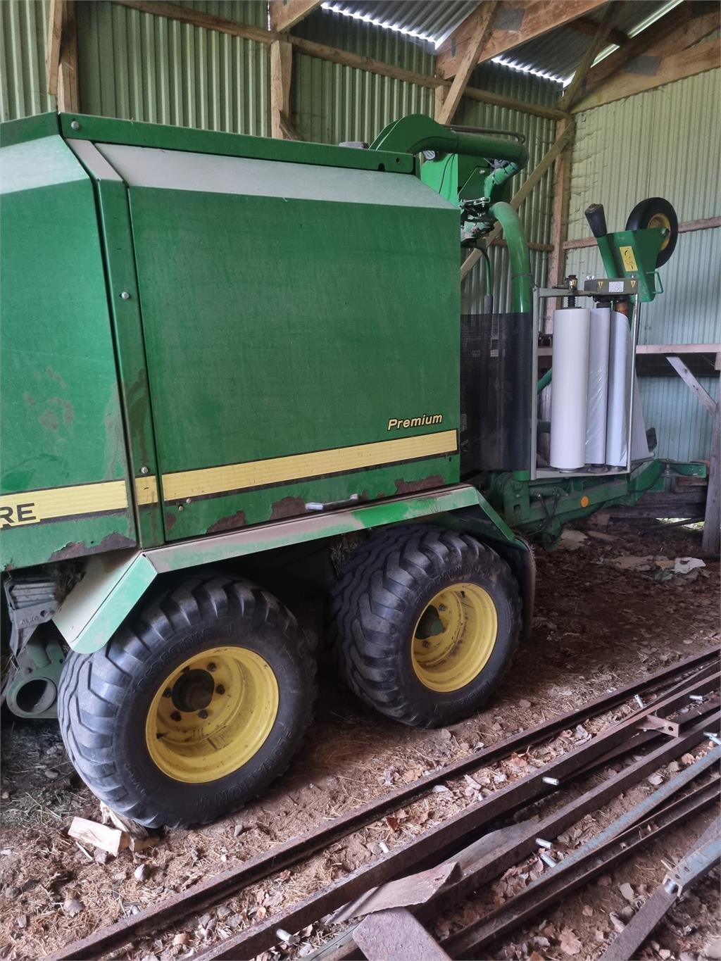 John Deere RUNDBALSPRESS JD 678 Rundbalspressar