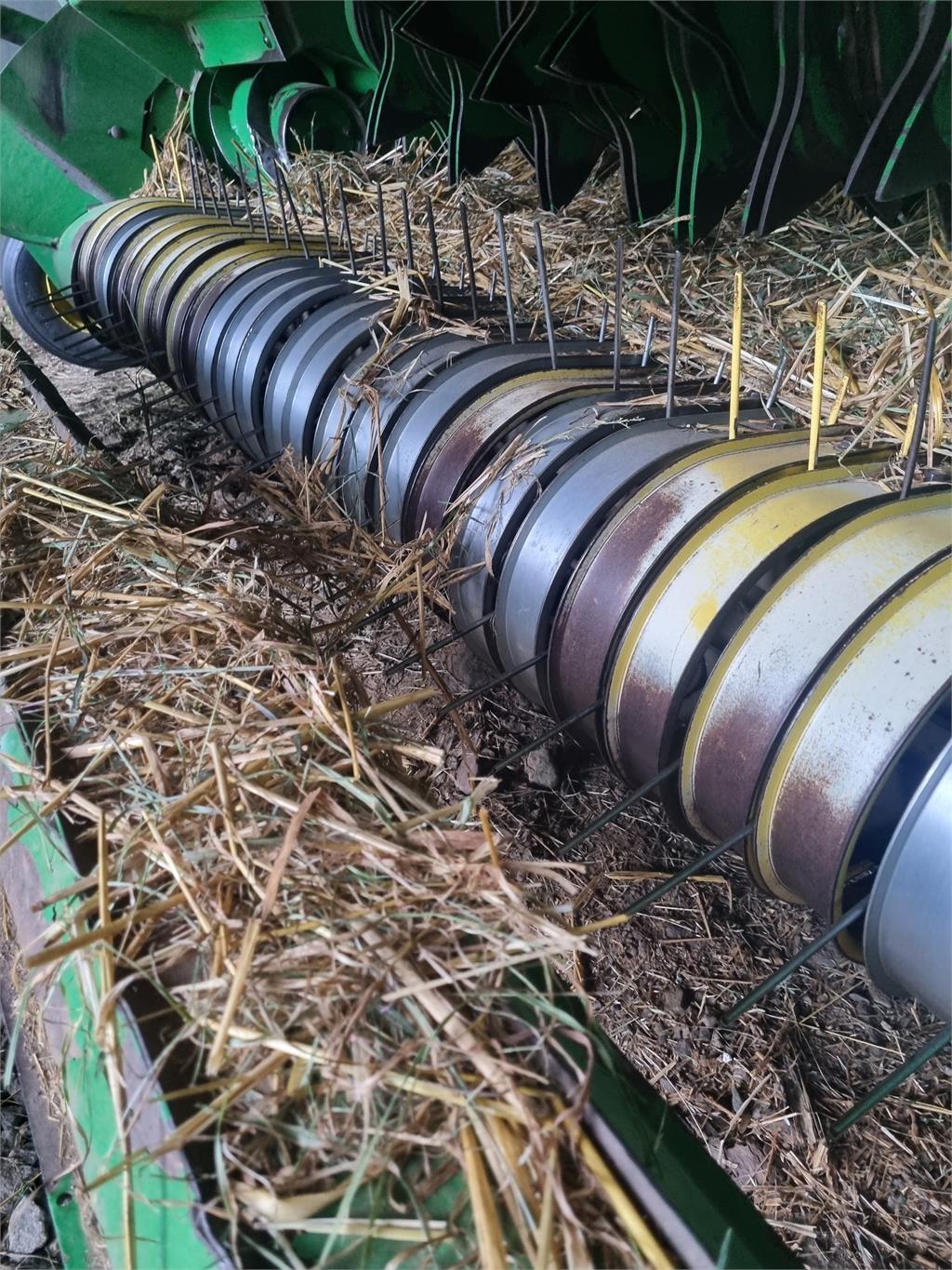 John Deere RUNDBALSPRESS JD 678 Rundbalspressar