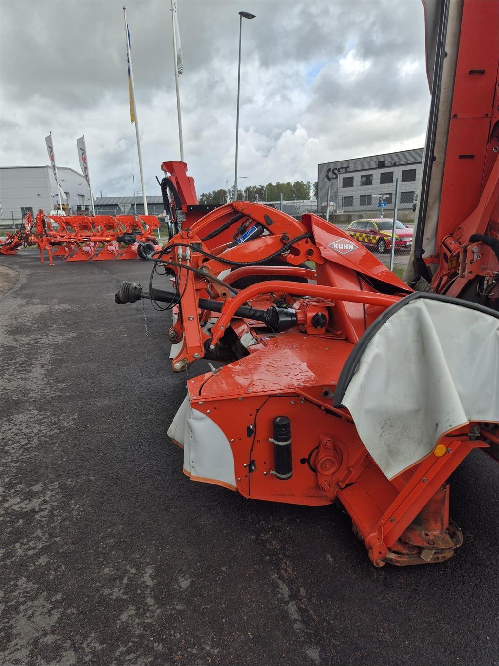 Kuhn FC 3525 DF +ME80010 Mowers