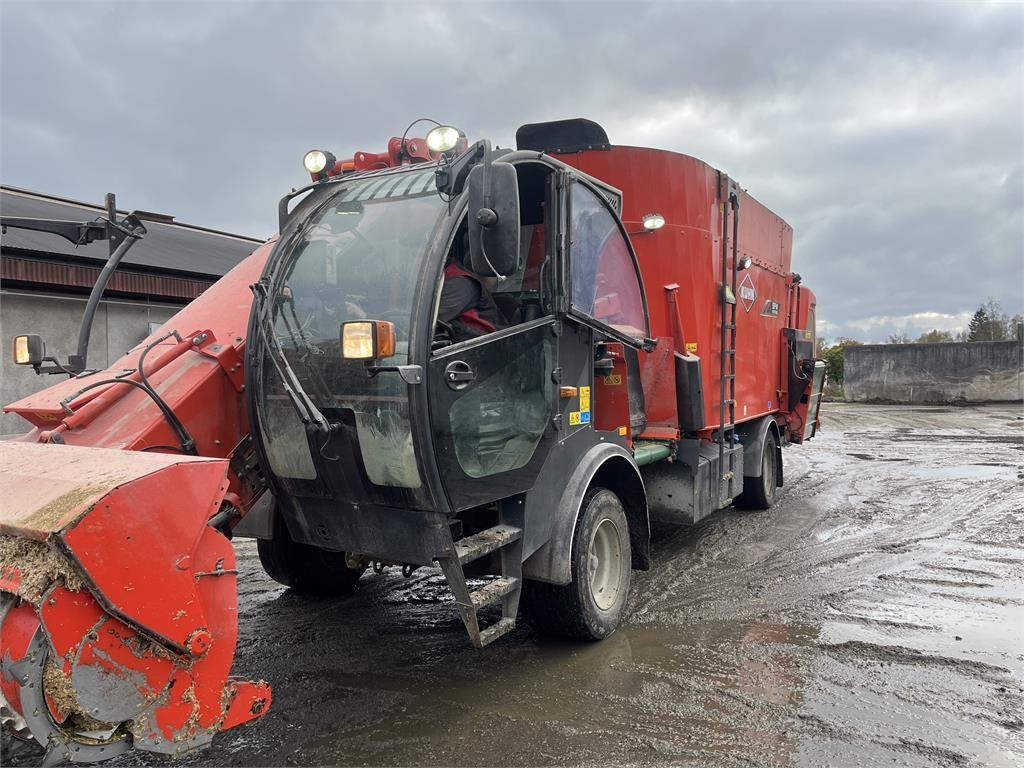 Kuhn SPV intense 25.2 CL Forage wagons
