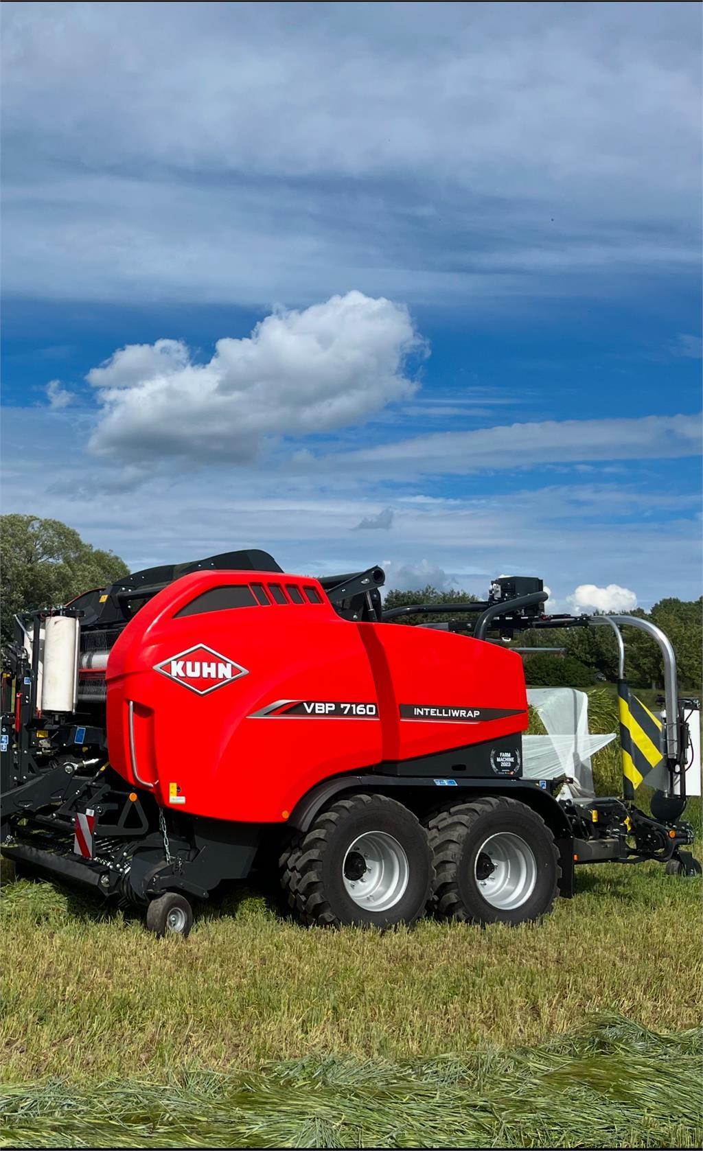 Kuhn VBP 7160 OC Round balers