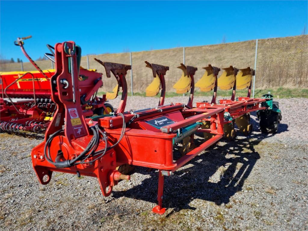 Kverneland 6 SKÄRIG ON LAND 3400S VARIOMAT Reversible ploughs