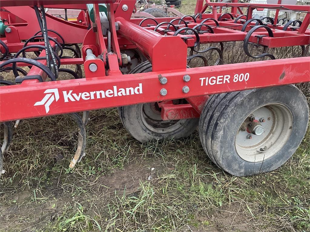 Kverneland TIGER 800 Harvar