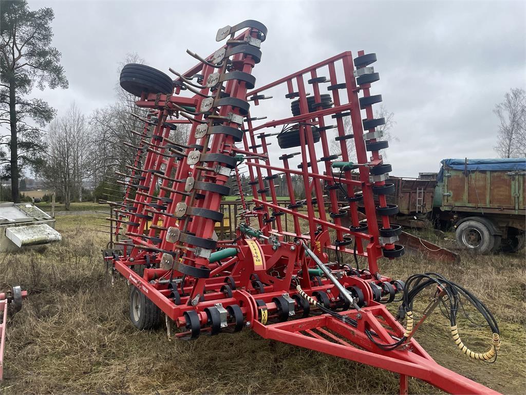 Kverneland TIGER 800 Harvar