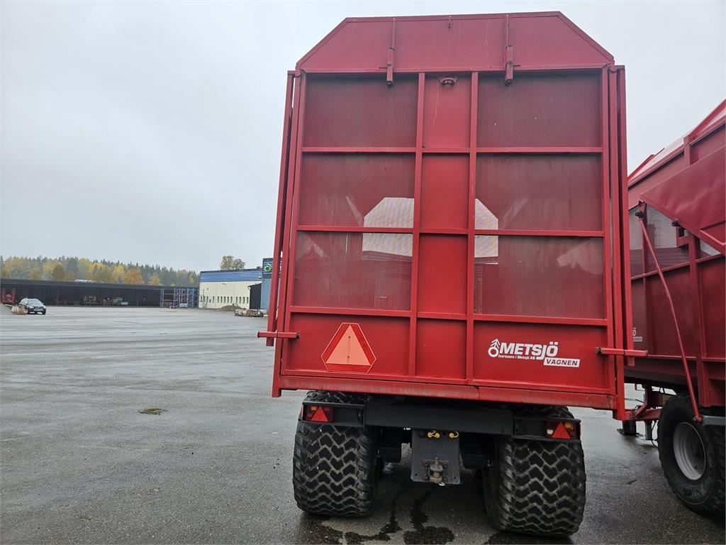 Metsjö METAX Fodervagnar