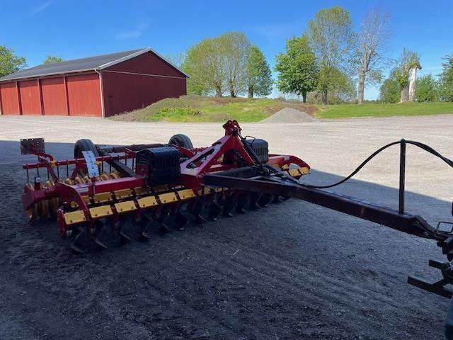 Väderstad CR 400 Disc harrows
