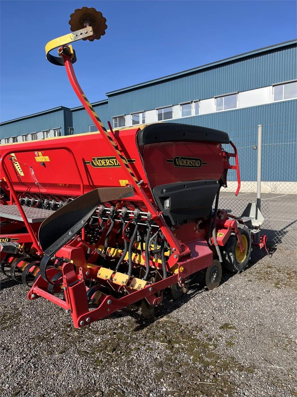 Väderstad RAPID 400 C Såmaskiner