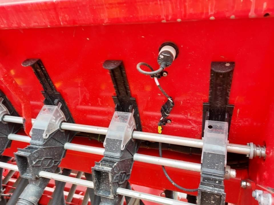 Väderstad RAPID 400 C Såmaskiner