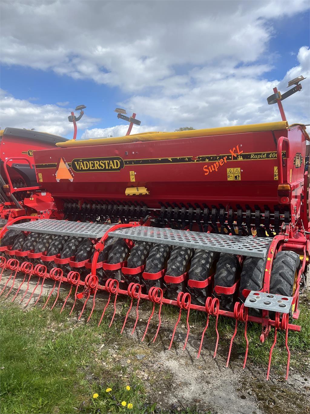 Väderstad RAPID 400 C Såmaskiner