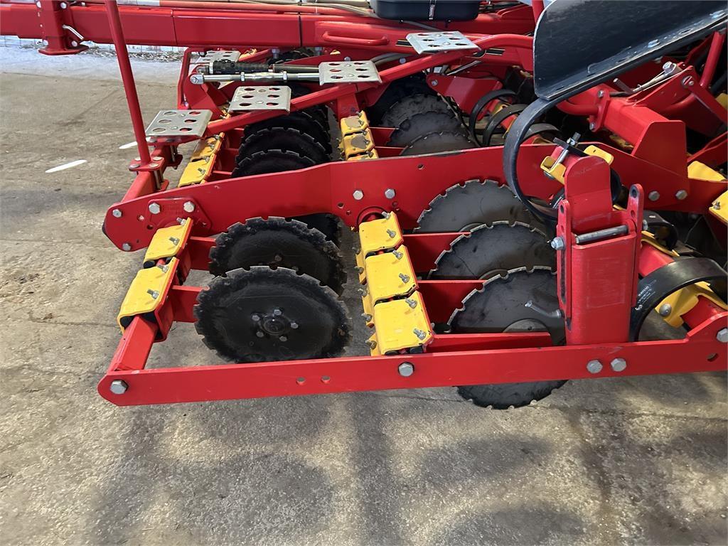 Väderstad RAPID 400 C Såmaskiner
