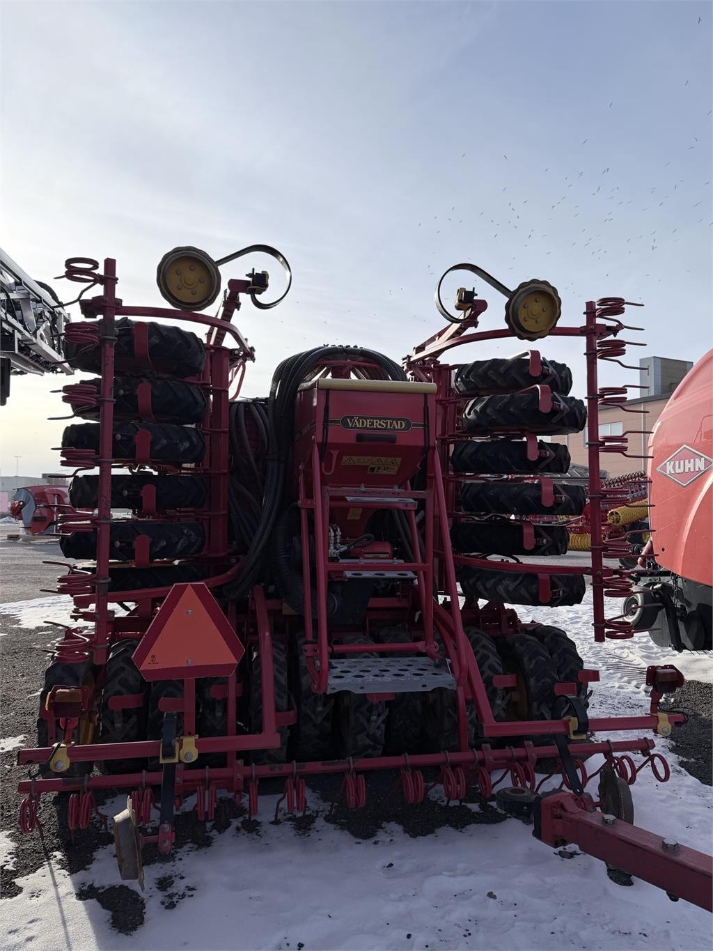 Väderstad RDA 600 C OFFSET Drills