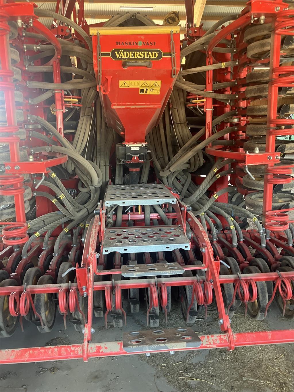 Väderstad SPIRIT 600C FIX Drills