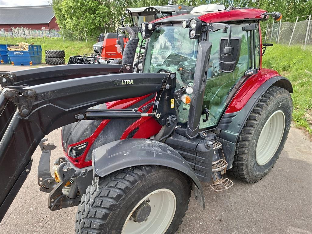 Valtra N174 DIRECT Tractors