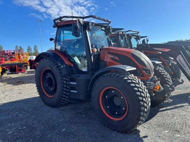 Valtra N175 DIRECT+F+PTO Tractors