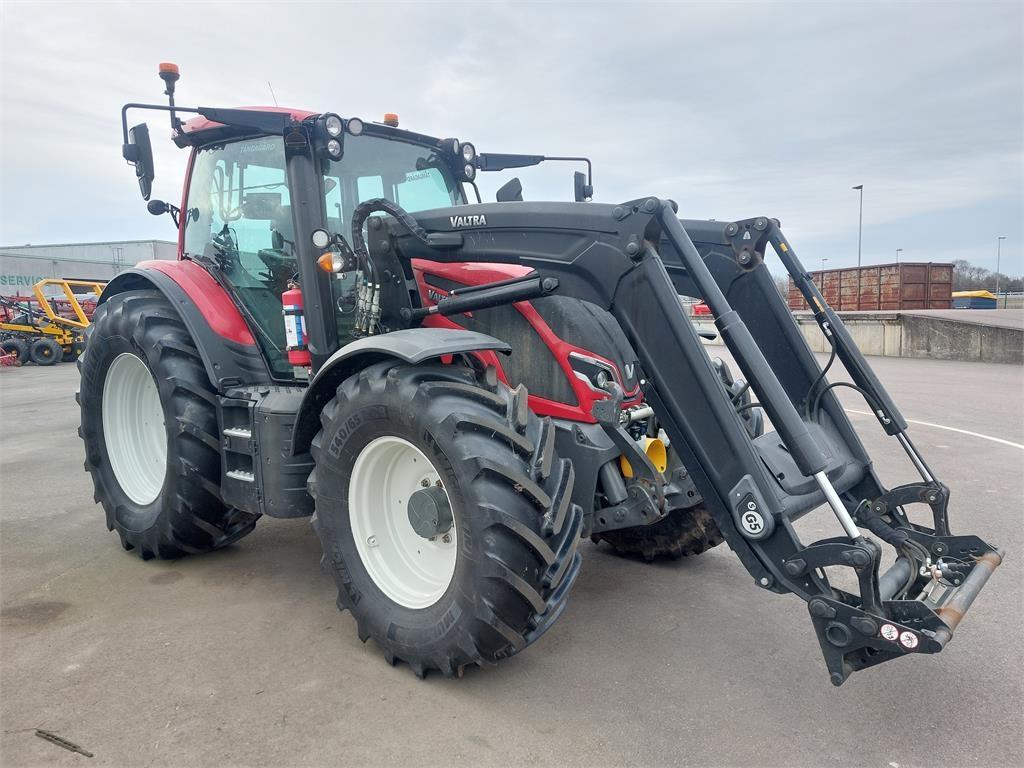 Valtra N175 DIRECT +L+FL+PTO+TWINTRAC Tractors