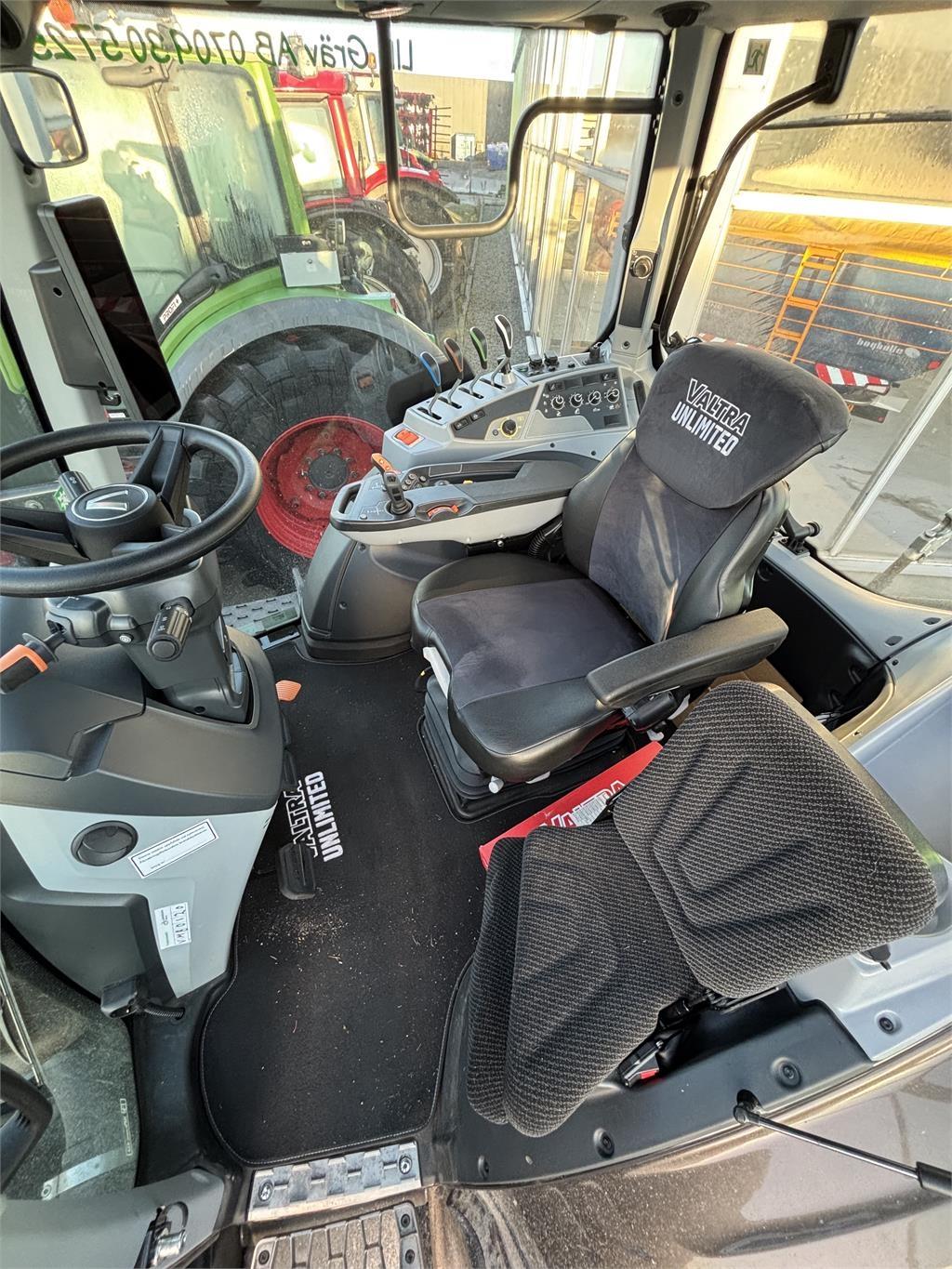 Valtra T175E ACTIVE Traktorer