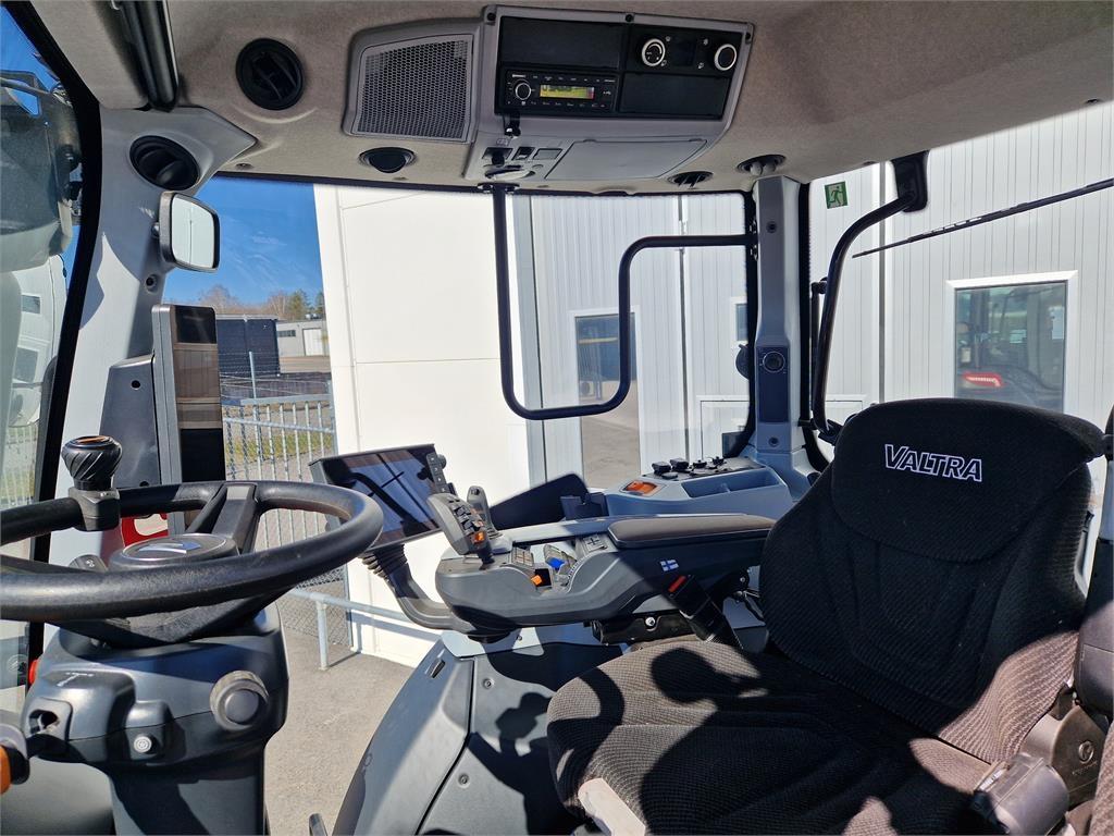 Valtra T195 VERSU Traktorer
