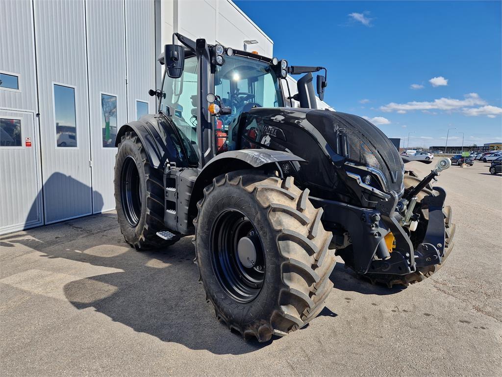 Valtra T195 VERSU Traktorer