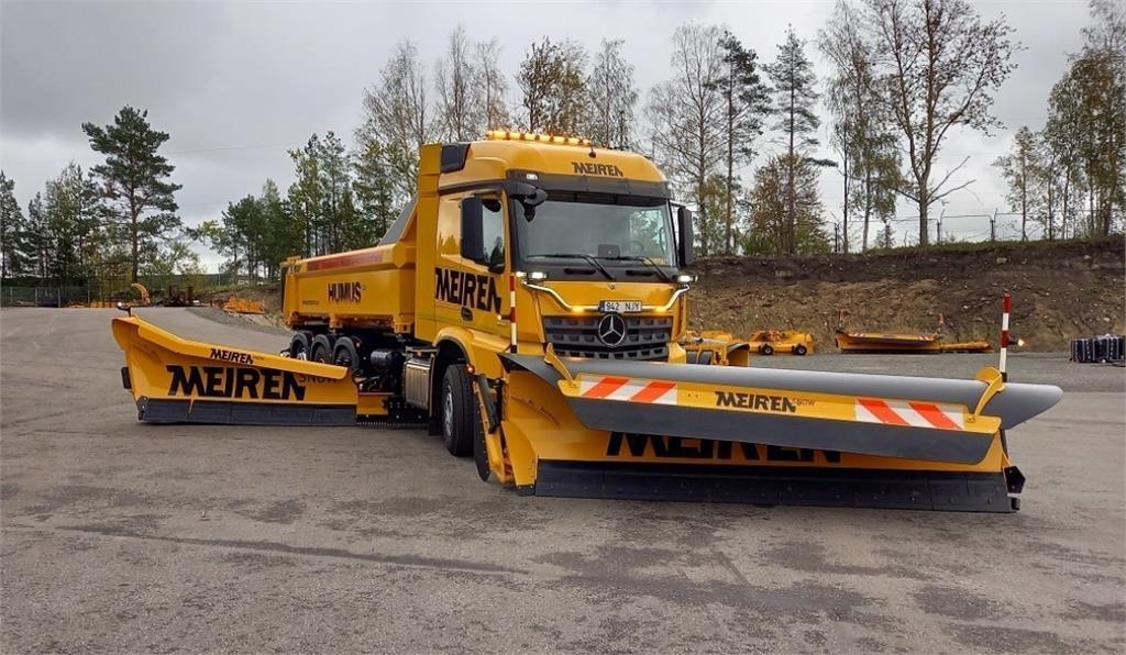 Mercedes-Benz 3251 Meiren täysi tienhoitovarustus Tienhoitoautot