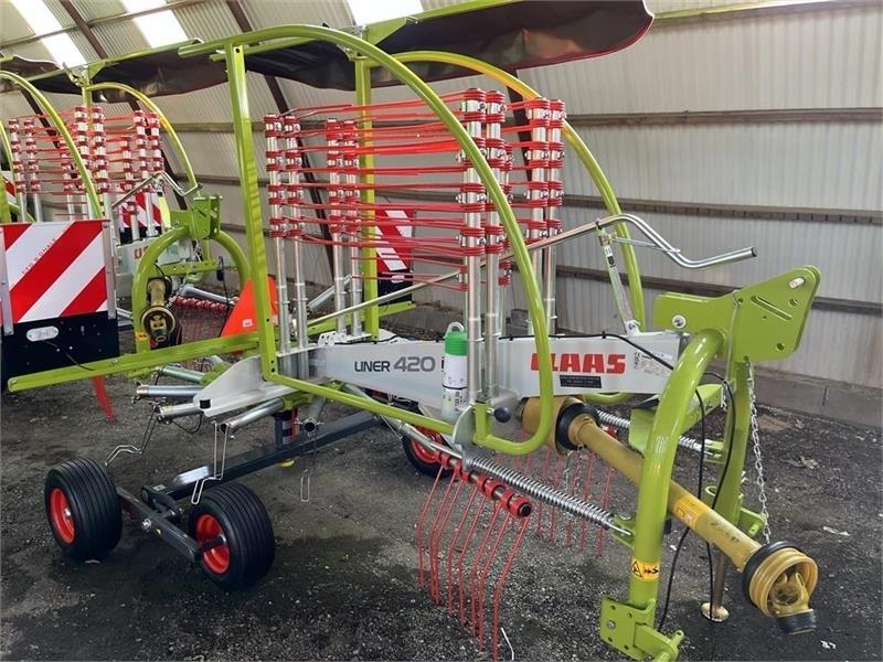 CLAAS Liner 420 På lager til omgående levering Rastrillos y henificadores