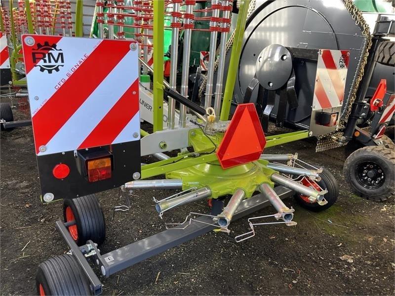 CLAAS Liner 420 På lager til omgående levering Rastrillos y henificadores