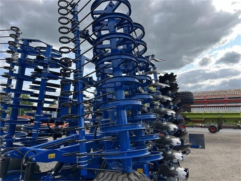 Köckerling Rebell Classic 600 T 2.0 Front levelboard Scheibeneggen