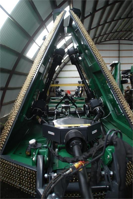 Spearhead Multicut 820 Mäher