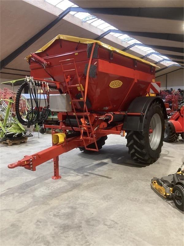 Bredal K 65 m.bremser og overbygning Kombibremser Mineraldüngerstreuer