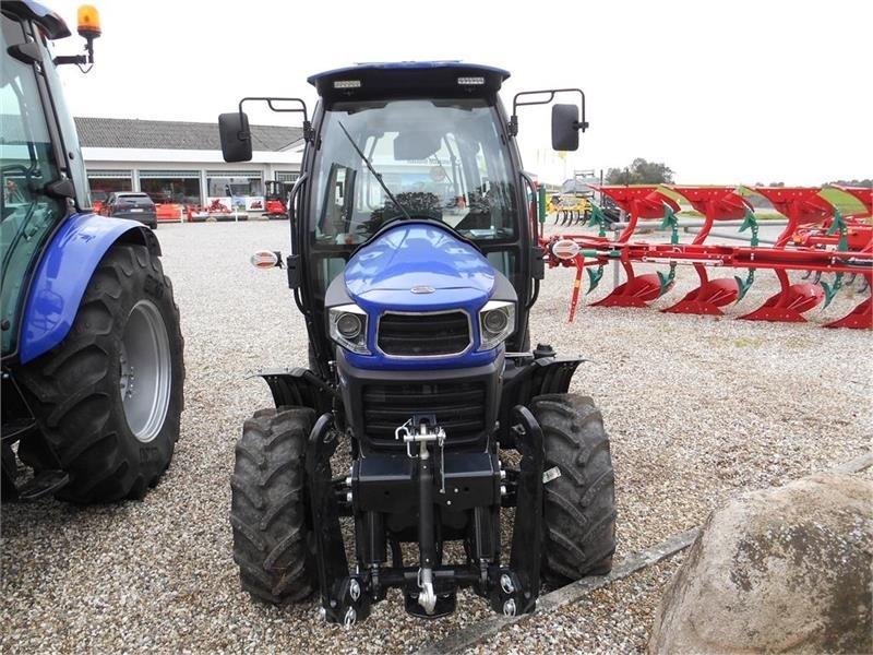 Farmtrac FT 6075 EN Narrow 4WD Traktoren