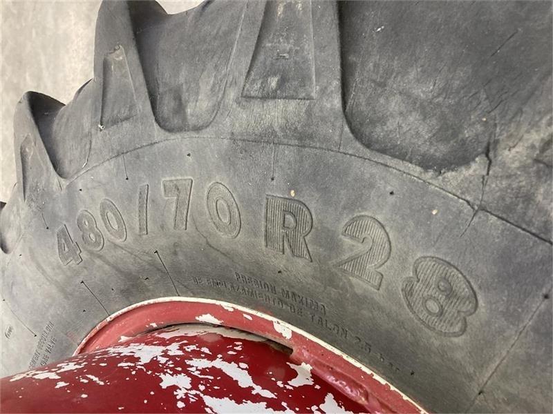 Kleber 480/70 R28 med låse Reifen