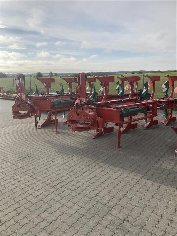 Kverneland 3400 S 6 furet krop 28 Reversible ploughs