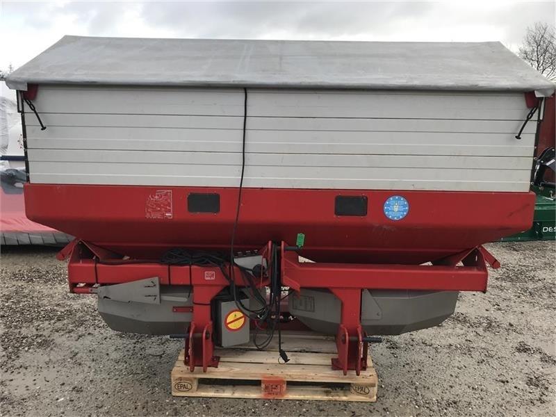 Kverneland Exacta-TL HL 3900 Mineral spreaders