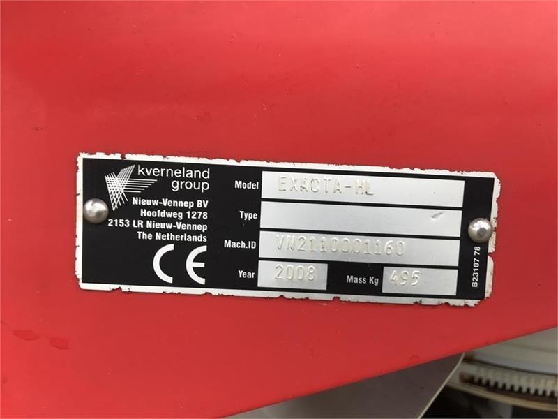 Kverneland Exacta-TL HL 3900 Mineral spreaders