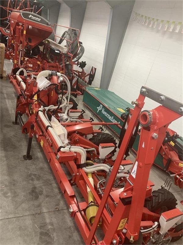 Kverneland Miniair Nova 12 rækker Präzisionssaatmaschinen