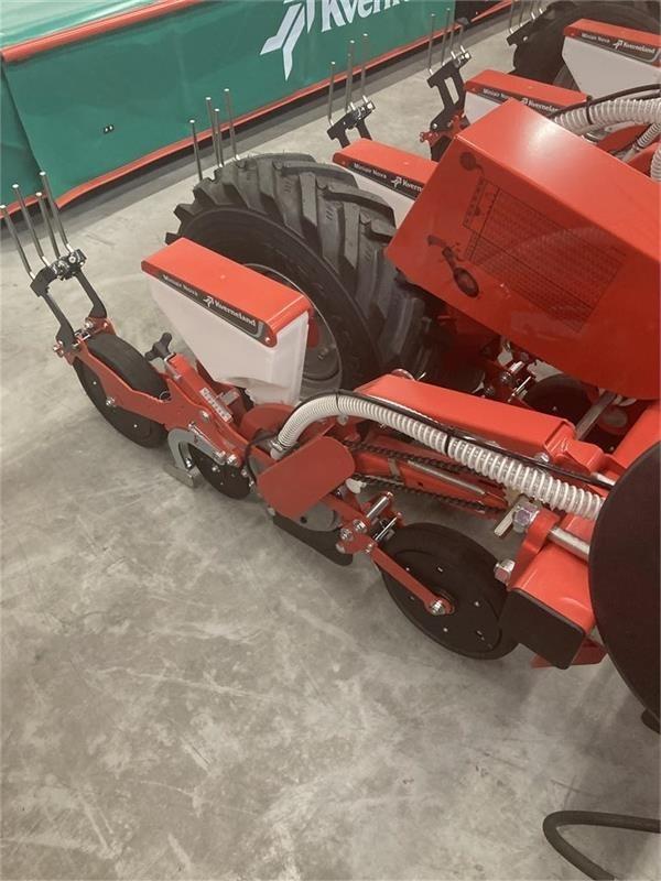 Kverneland Miniair Nova 12 rækker Präzisionssaatmaschinen