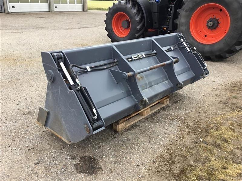 New Holland 4 ien skovl MO - 240 cm. - 0,8 m3 Teleskoplader