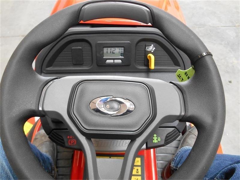 Simplicity SLT 275 Reitermäher