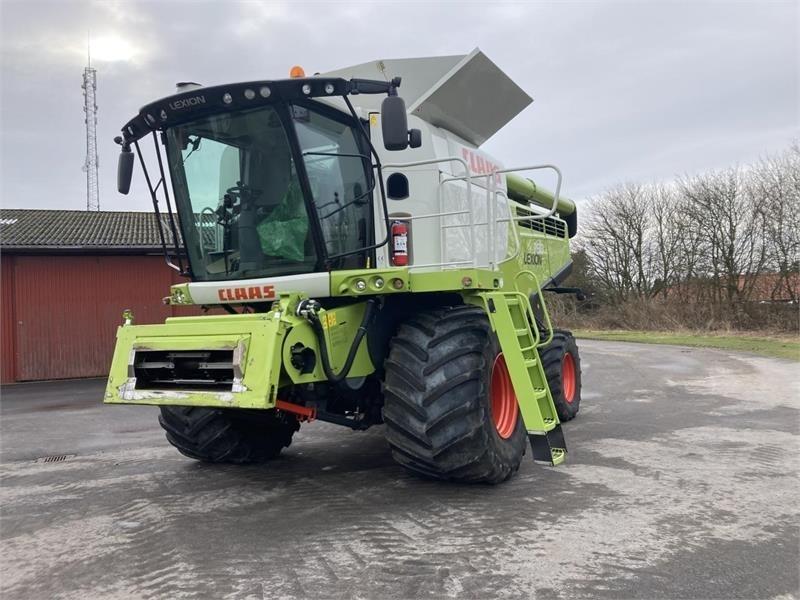 CLAAS LEXION 760 Mähdrescher