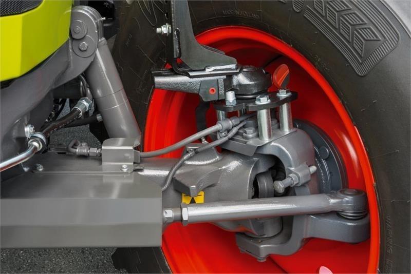 CLAAS ARION 650 CIS+ Traktoren