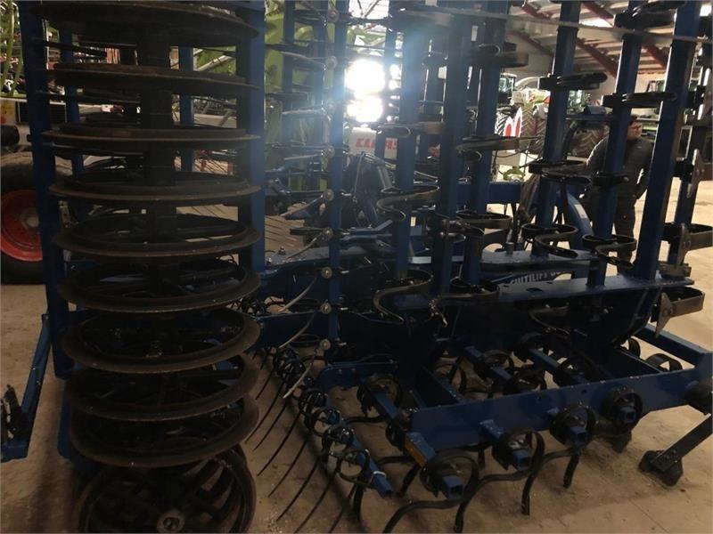 Dal-Bo CULTILIFT 800 Grubber