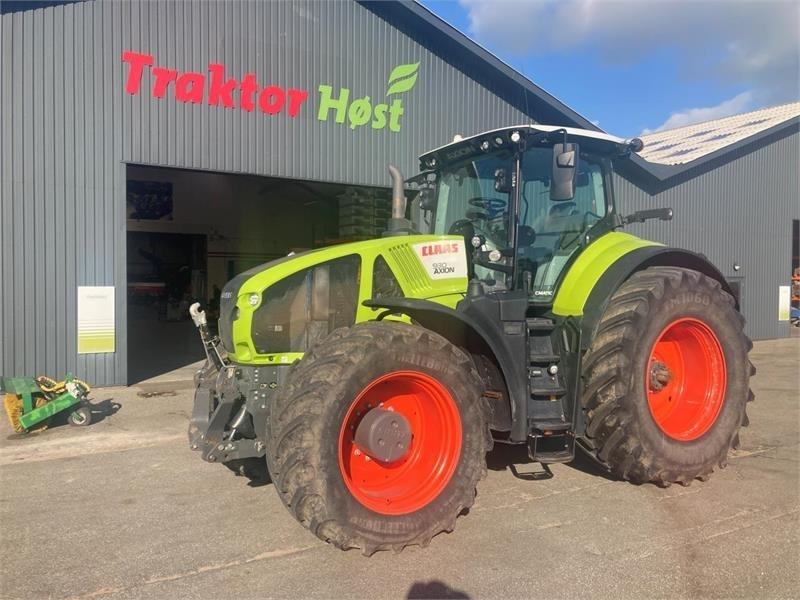 CLAAS AXION 930 CMATIC CEBIS Traktoren